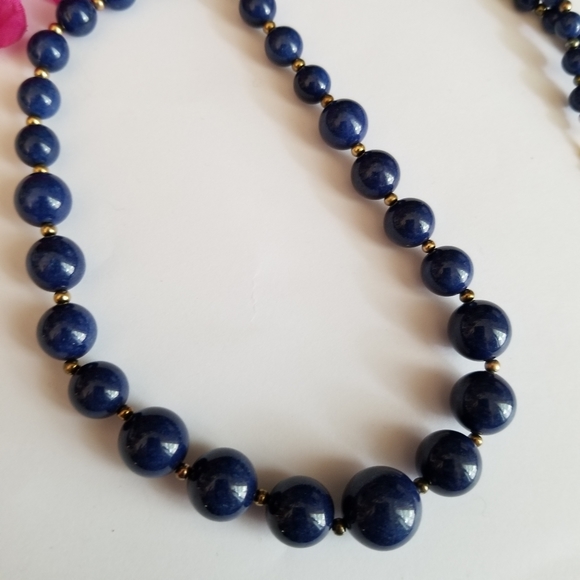 Vintage blue stone bead necklace gold tone Lapis Lazuli? Elegant boho - Picture 9 of 16